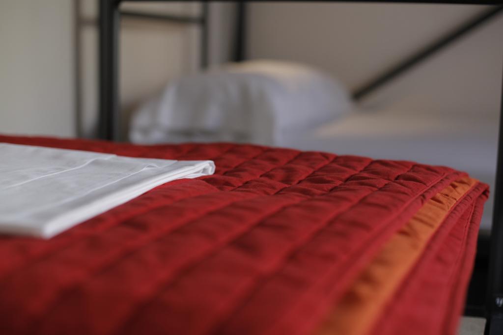 Traveller Box Hostel Sevilla Bagian luar foto